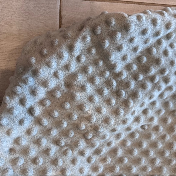 Gray changing pad cover - Picture 3 of 3